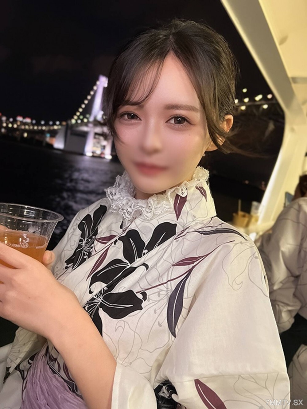 FC2-PPV-4719201 พริตตี้ตูดใหญ่เด้งดึ๋ง