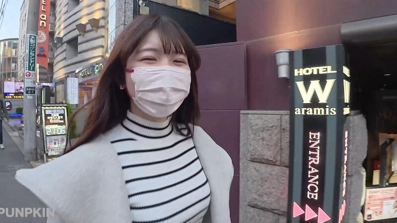 FC2-PPV-4761618 OL สาว办公室เย็ดโต๊ะทำงาน