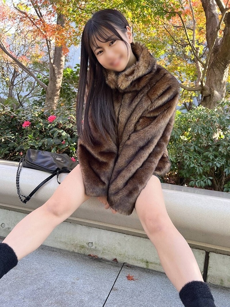 FC2-PPV-4759589 สาวเล็กหุ่นดีโดนถล่ม