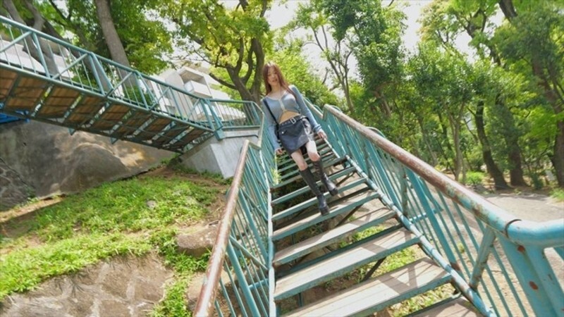 FC2-PPV-4785253 แม่บ้านสาวโดนเย็ดในครัว