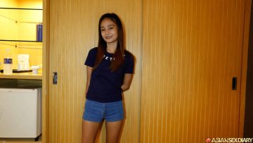 วัน สาวสวยเซ็กซี่ในค่ำคืนสยิวกับชายต่างชาติที่โรงแรม