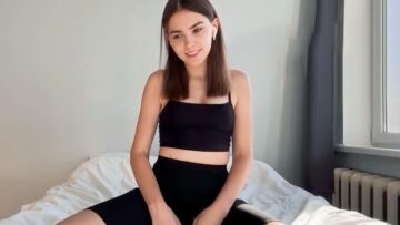 my_little_betsy เบ็ตซี่ ย้ายหอใหม่ วิดีโอคอลแฟนอยู่ แต่ดันมีอีกคนแอบมาเยี่ยมถึงห้อง