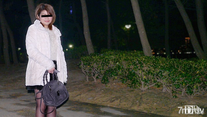 041216-01 สาวเล็กโดนเย็ดสด