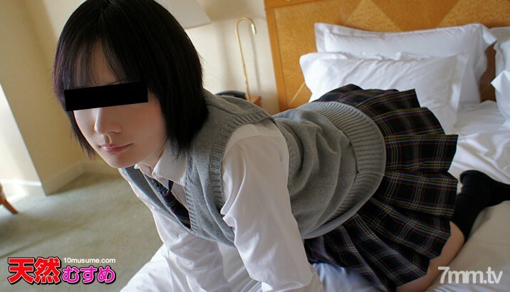 042611-01 สาวใสหีแน่นเด็ด