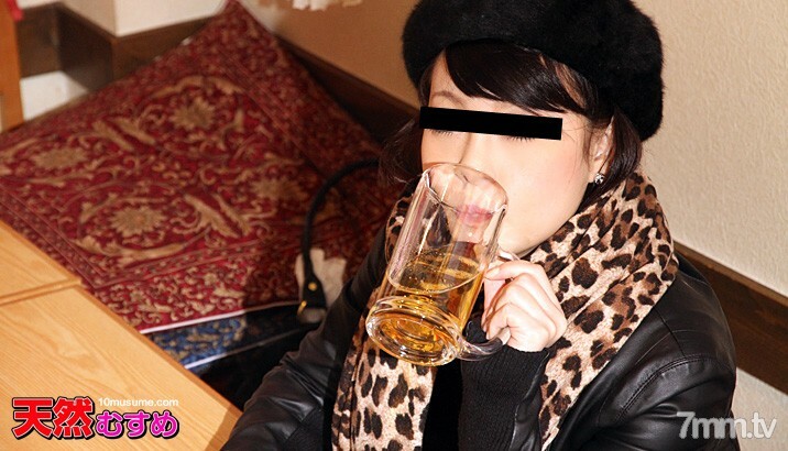 050611-01 สาวผมสั้นน่ารัก โดนรุมเย็ดมันส์