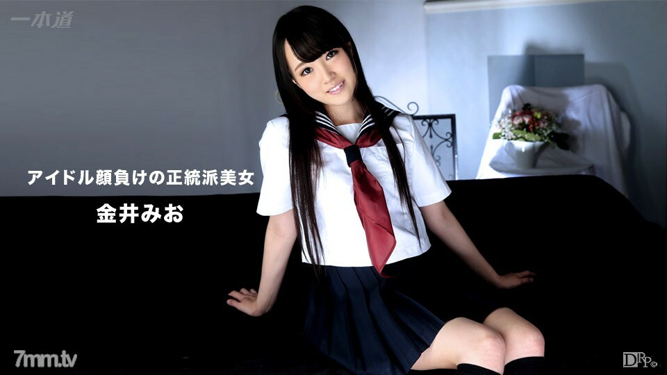 052215_084 สาวผิวน้ำผึ้งร่าน