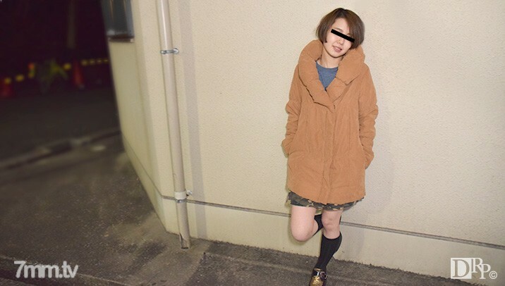 052816-01 สาวตัวเล็กเย็ดกับชายชราผู้เฒ่า