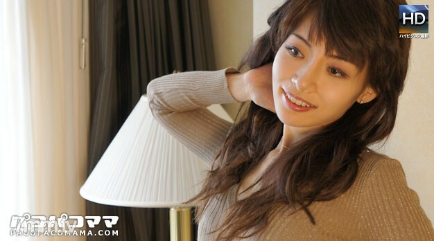 062211-397 สาวผมสั้นน่ารักโดนรุมเย็ดมันส์