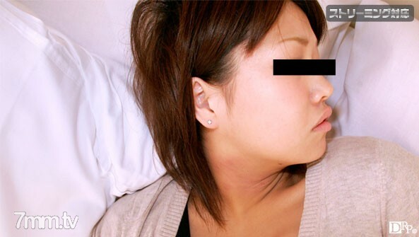 [080210-442] สาวผมบ๊อบน่ารักโดนเย็ดคาเคาน์เตอร์