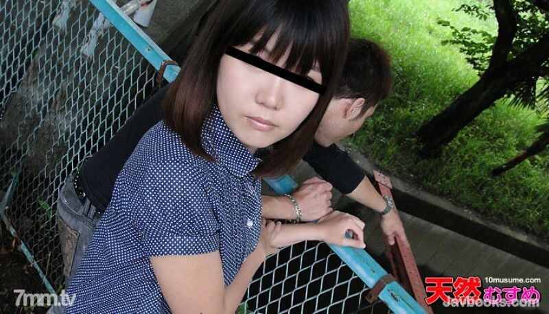 081311-01 สาวใสรูดแตดเสียวซ่าน