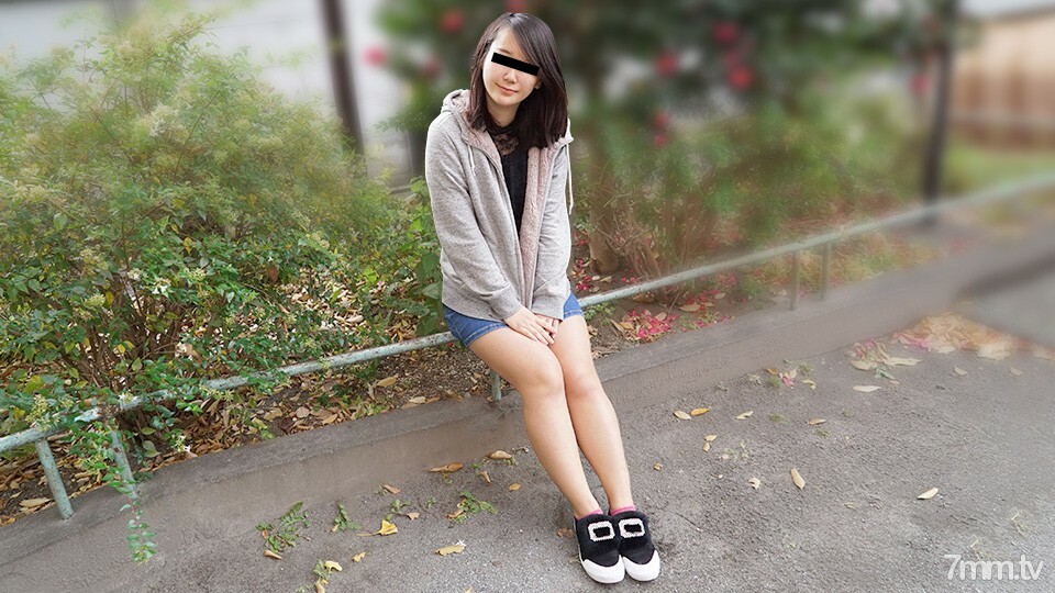 103119-01 สาวผมบ๊อบเย็ดน้ำแตก