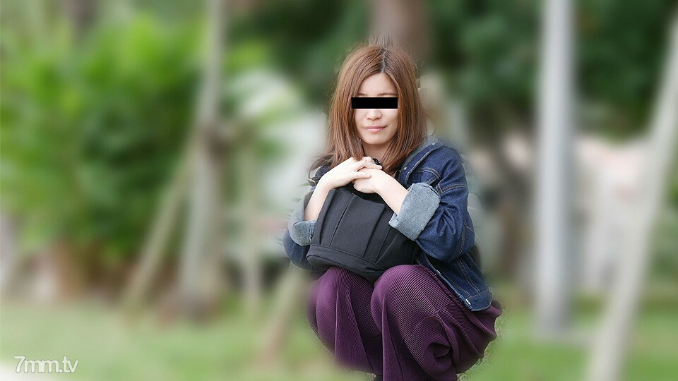 120520-01 สาวใสๆ โดนเย็ดคาชุดนักเรียน