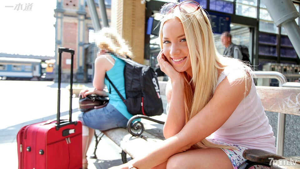 122415_214 สาวน่ารักโดนเย็ดมันส์รูดซับ