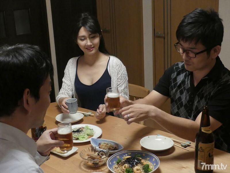 FC2-PPV-1014237 สาวนมโตเด้งดึ๋งเย็ดมันส์