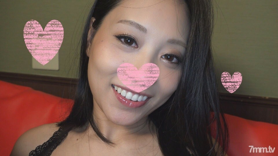 FC2-PPV-1042704 สาวน้อยผิวขาวใส