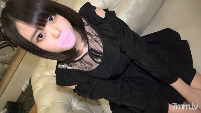 FC2-PPV-1048287 นักศึกษาสาวโดนรุ่นพี่เย็ด