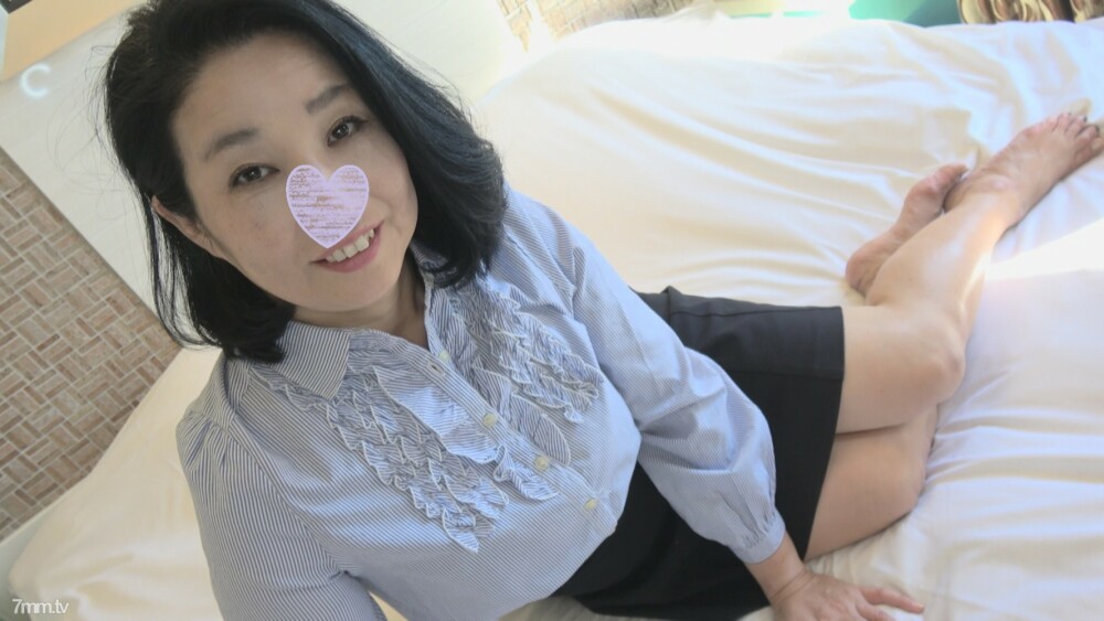 FC2-PPV-1050506 สาวอวบรุมเย็ดเดือด