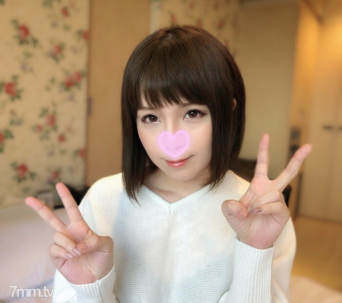 FC2-PPV-1080994 สาวน้อยตัวเล็กเย็ดแรง