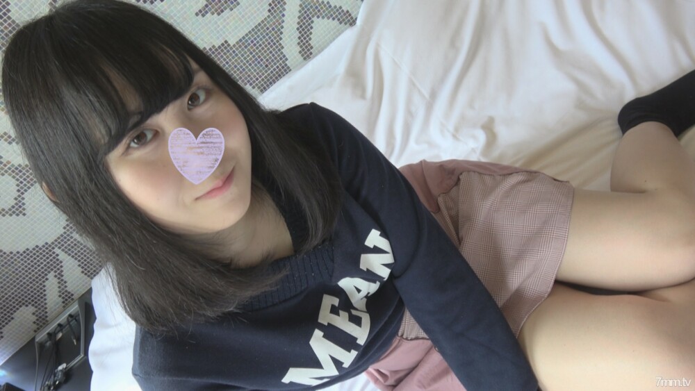 FC2-PPV-1092718 สาวผมสั้นเย็ดในรถ