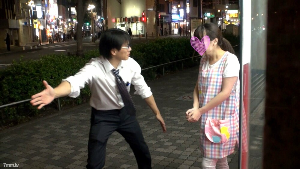 FC2-PPV-1139728 หีเนียนโดนเย็ดกระจาย