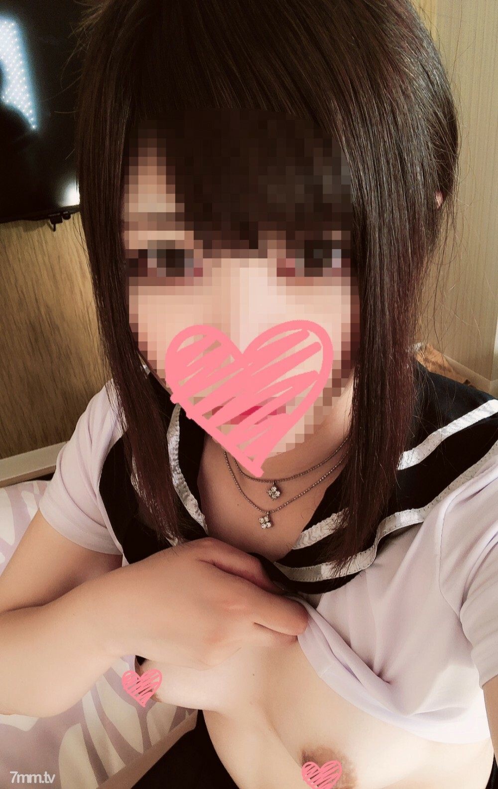 FC2-PPV-1191676 สาวน่ารักโดนแฟนลักหลับ