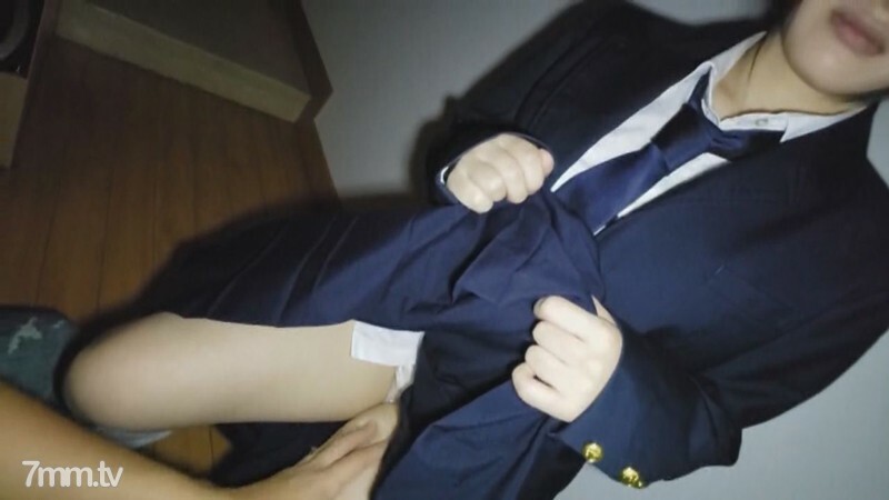 FC2-PPV-1200229 สาวขาวโดนควยโตทะลวงหี