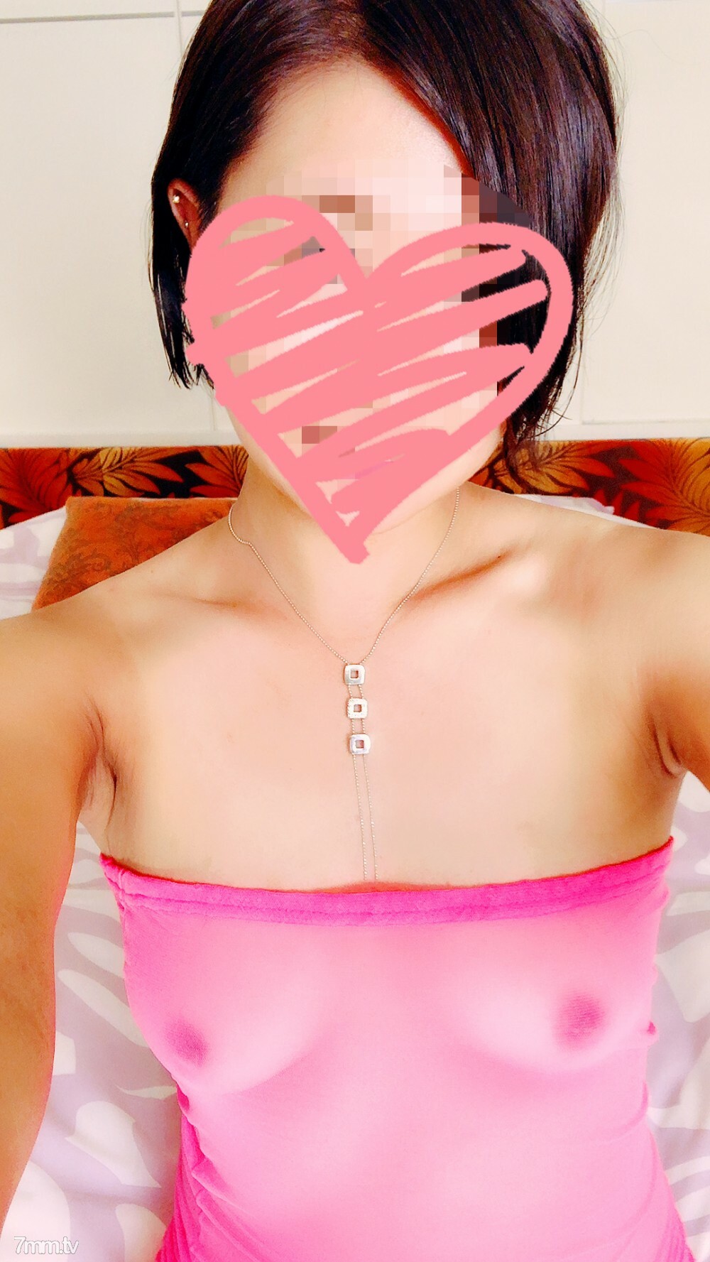 FC2-PPV-1204104 สาวอวบตูดใหญ่ขย่มควย