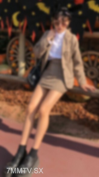 FC2-PPV-1226377 สาวอวบตูดใหญ่โดนเย็ดแบบหมู่