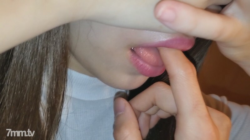 FC2-PPV-1304065 สาวตูดใหญ่โดนตีเย็ด