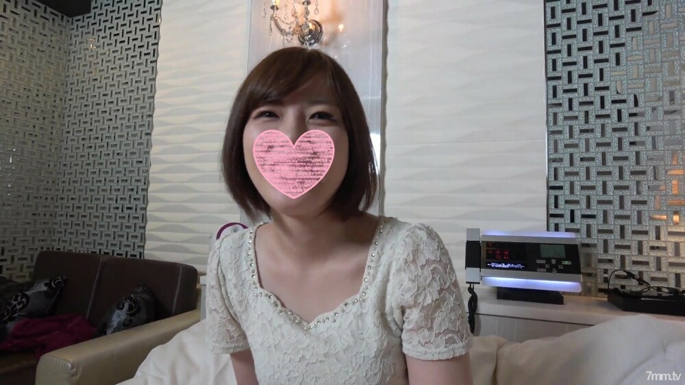 FC2-PPV-1324624 สาวผมดำเย็ดกลางวัน