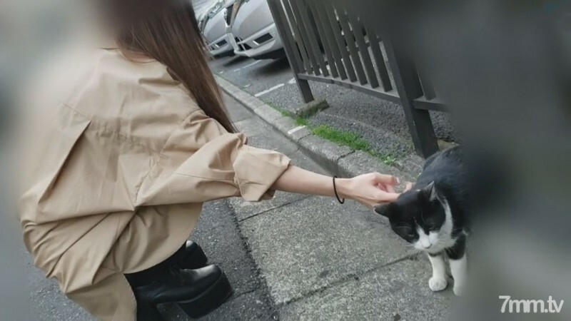 FC2-PPV-1348819 สาวตูดกลมโดนเย็ดสด