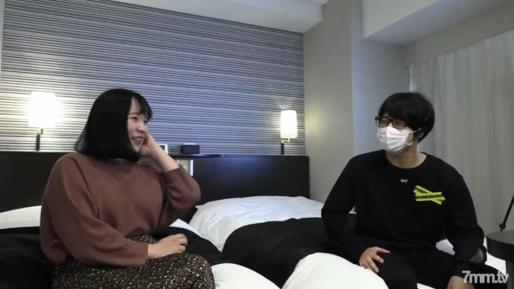 FC2-PPV-1359470 หีเนียน โดนเย็ดสดแตกใน