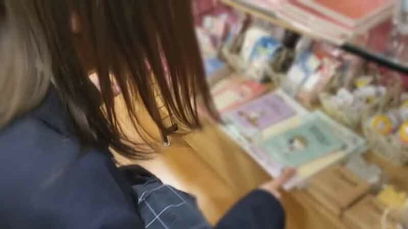 FC2-PPV-1370484 สาวร่านหีโหนกเย็ดดุ