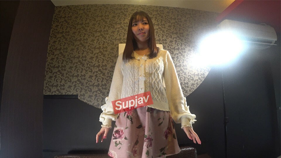 FC2-PPV-1380921 สาวอวบเย็ดมันส์