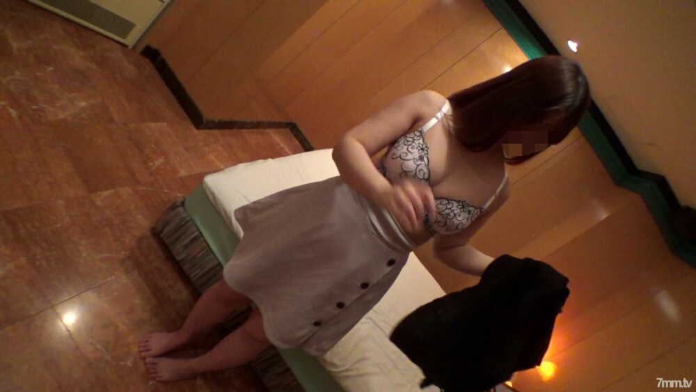 FC2-PPV-1400633 สาวใหญ่หีฟิตขย่มควยเด็ด