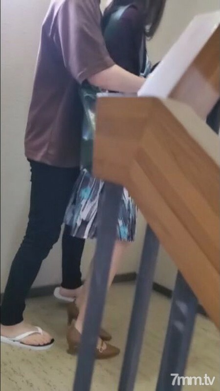 FC2-PPV-1416591 สาวอวบตูดใหญ่โดนรุม