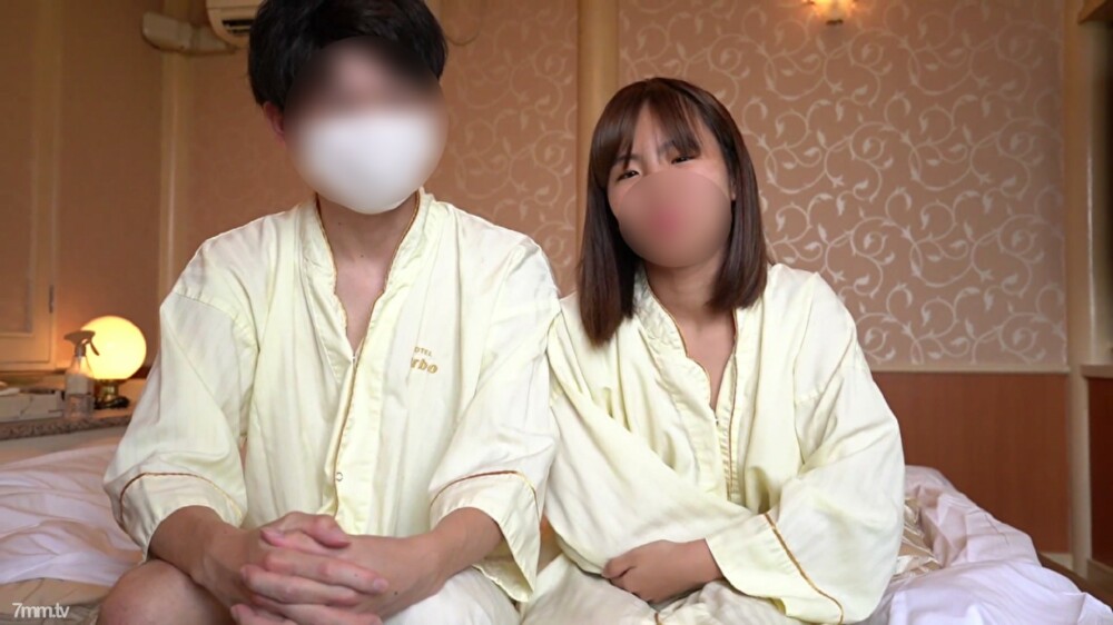 FC2-PPV-1417788 สาวน่าติดใจ โดนเย็ดมันส์