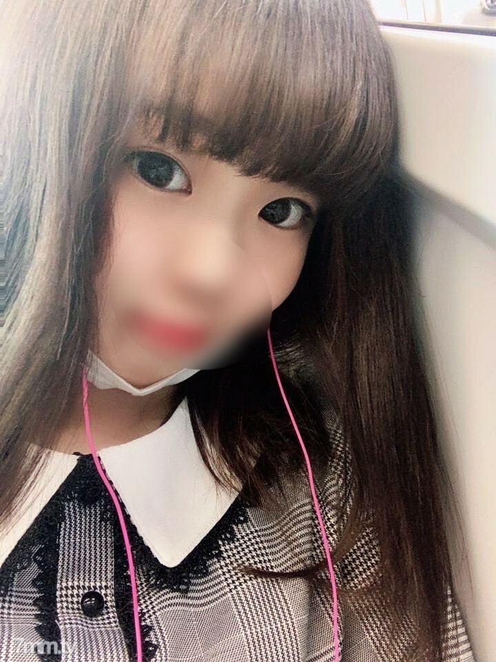 FC2-PPV-1431979 สาวน่ารักหีชมพูแตกใน