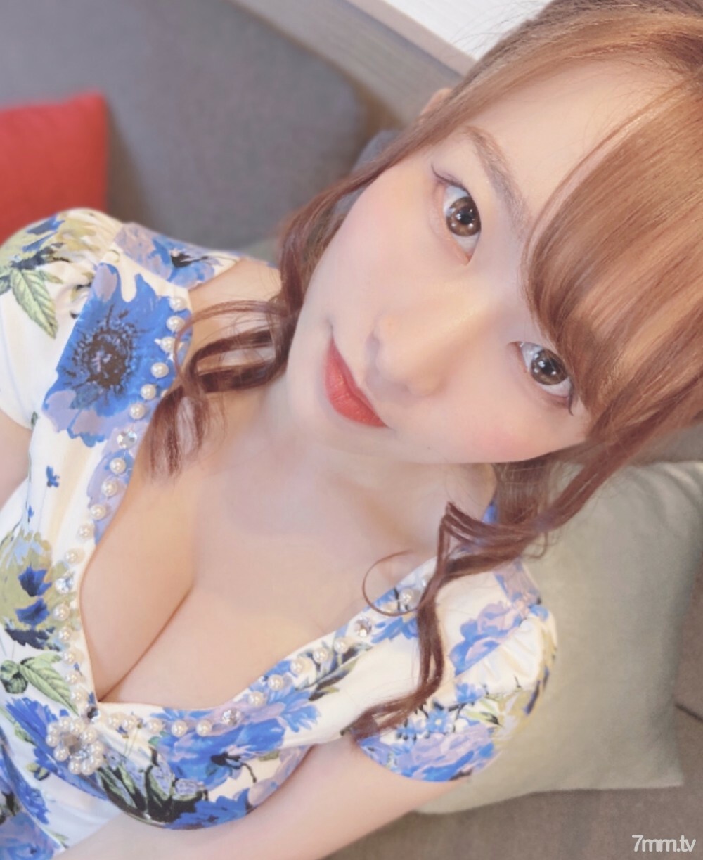 FC2-PPV-1475835 สาวหุ่นนาฬิกาทรายเย็ดมัน