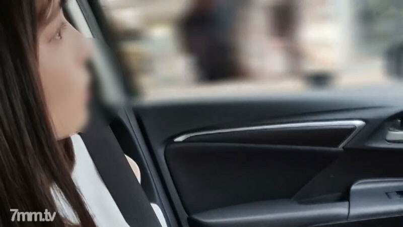 FC2-PPV-1530437 สาวผมดำตูดกลมเด้ง