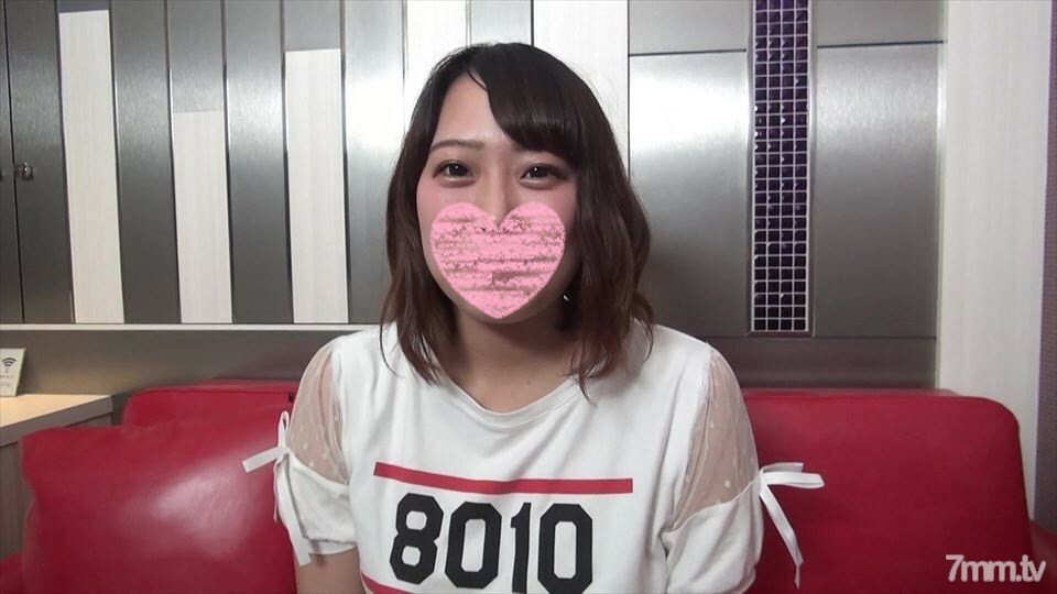 FC2-PPV-1542914 สาวน้อยตูดโต เย็ดสดแตกใน