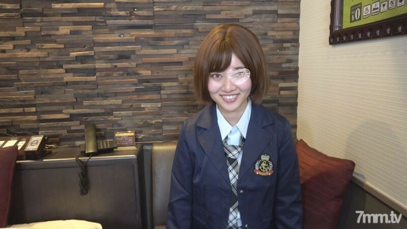 FC2-PPV-1576023 สาวขาวจั๊วะนมเด้งเย็ดมัน