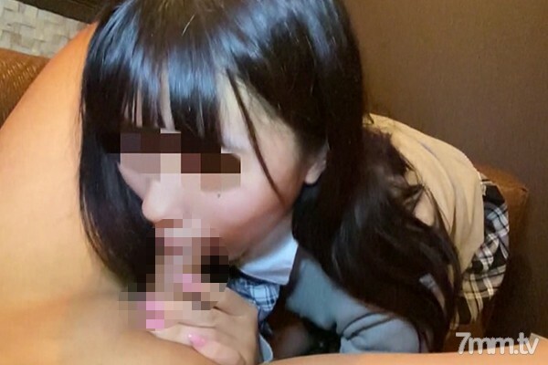 FC2-PPV-1579990 สาวน่ารักโดนเย็ดมันส์