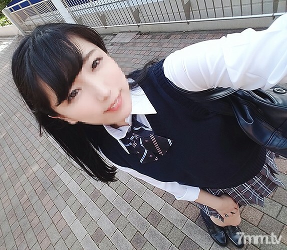 FC2-PPV-1590873 สาวอวบ ชอบโดนเย็ดรูตูด