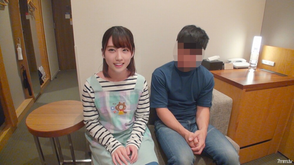 FC2-PPV-1593535 สาวผมสั้น น่ารัก โดนเย็ดแรง