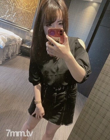 FC2-PPV-1638177 แม่บ้านสาวใหญ่เย็ดหนุ่ม