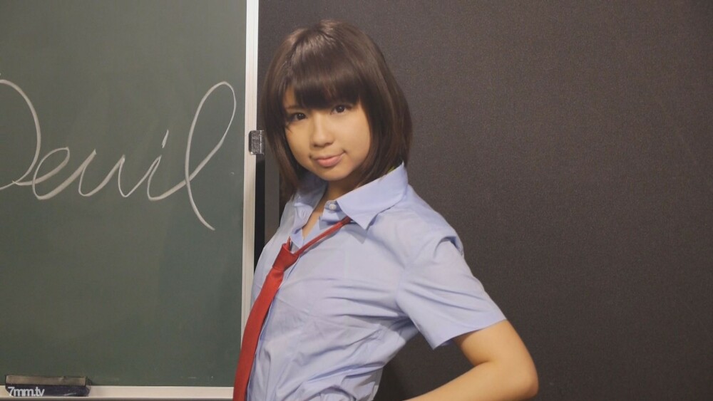 FC2-PPV-1639251 สาวนมยักษ์เย็ดคาโต๊ะ