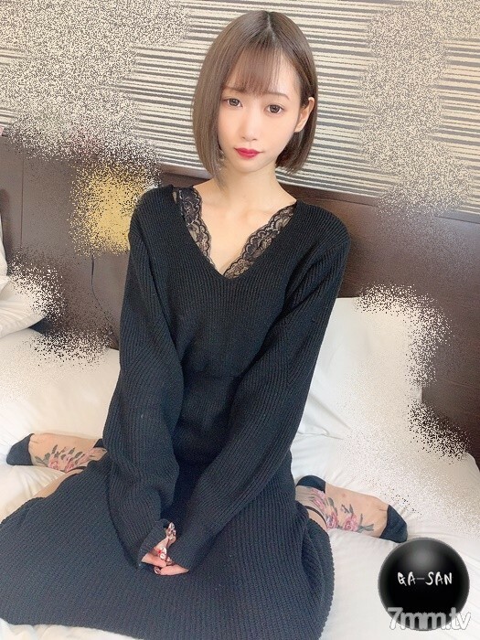 FC2-PPV-1647091 สาวขาวช่วยตัวเองเสียว