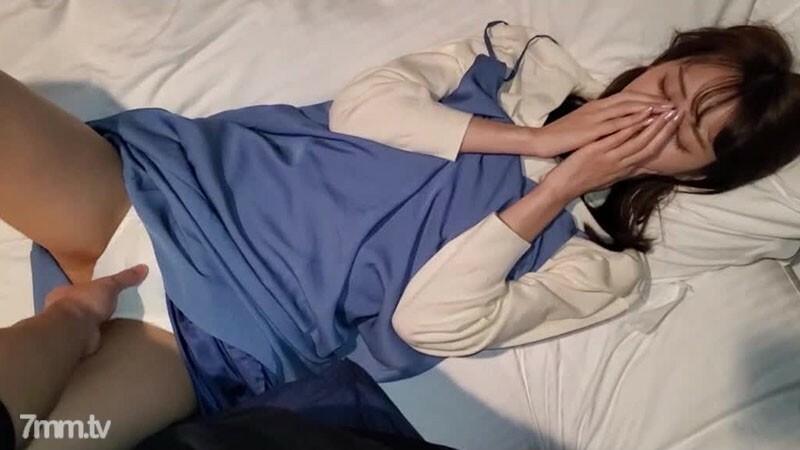 FC2-PPV-1667176 สาวน้อยหีฟิตโดนเย็ดน้ำแตก