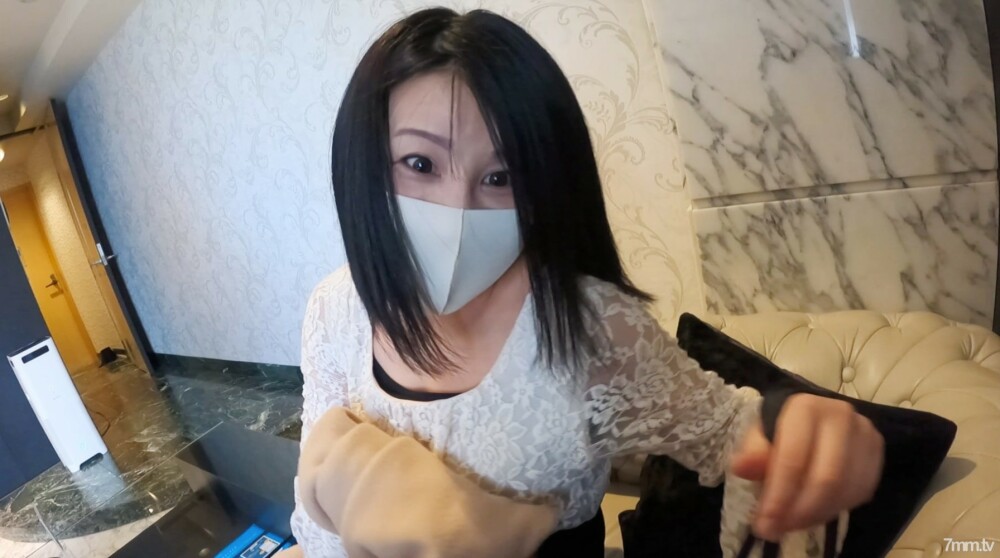 FC2-PPV-1670452 แอร์โฮสเตสสุดยอดร่าน